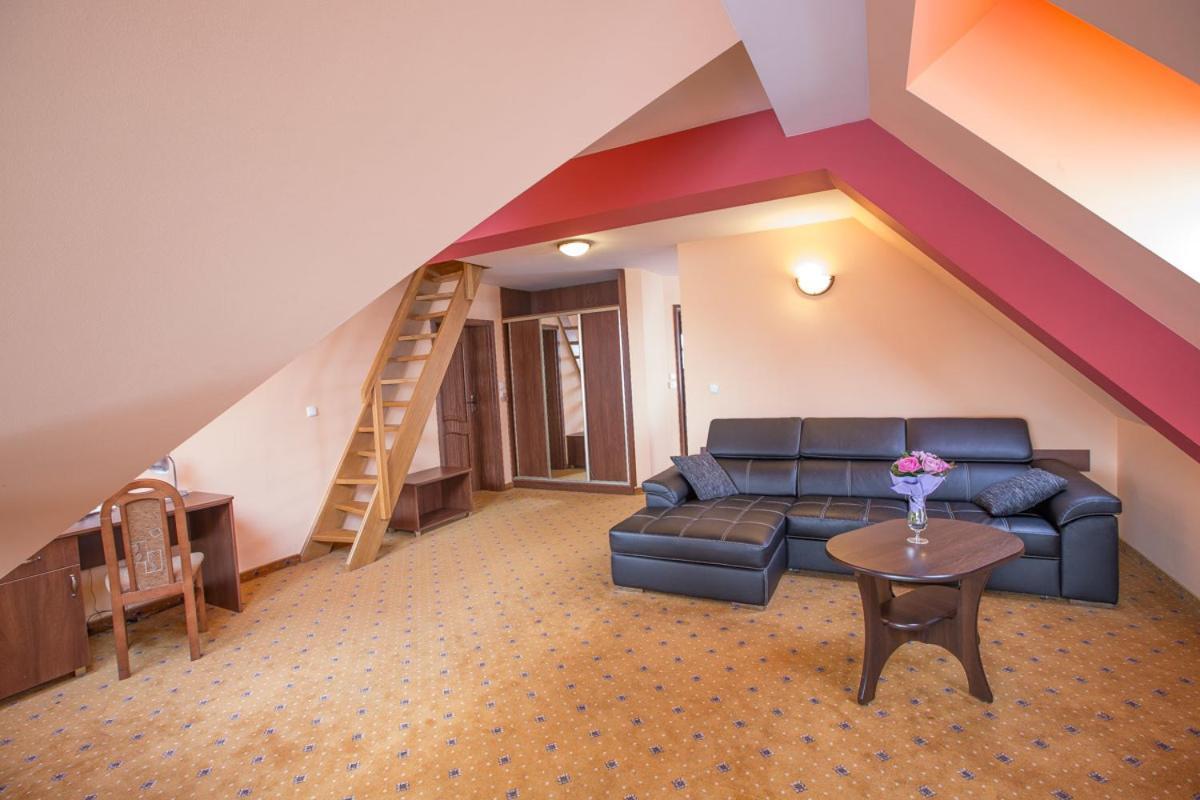 Skalny Dworek Nowy Targ Quarto foto